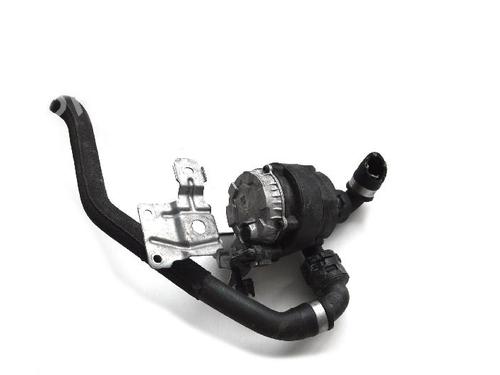 Used Auxiliary water pump BMW 5 (G30, F90) 530 e Plug-in-Hybrid (252 hp) 14765902
