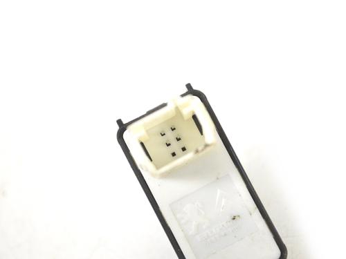 Left front window switch OPEL GRANDLAND / GRANDLAND X (A18, P1UO) 1.6 Turbo D (75) | BP7813267I27 