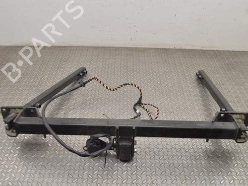 Used Tow ball/Mechanism MERCEDES-BENZ E-CLASS (W212) E 220 CDI / BlueTEC (212.001, 212.002) (170 hp) 14796901
