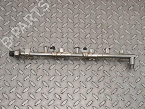 Used Injection rail INFINITI Q50 3.0 t (305 hp) 27823728