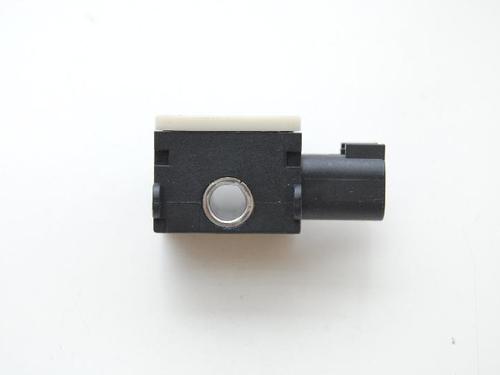 Electronic sensor LAND ROVER FREELANDER 2 (L359) 2.2 TD4 4x4 | BP8829064M84 