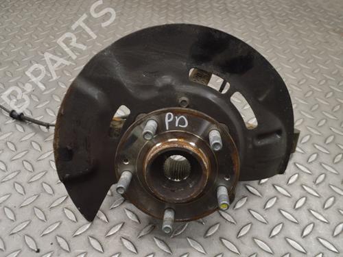 Used Right front steering knuckle HYUNDAI TUCSON (TL, TLE) 1.6 CRDi (136 hp) 27822540