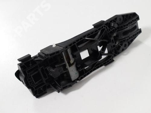 Used Front left exterior door handle Front left exterior door handle VW GOLF VII (5G1, BQ1, BE1, BE2) 2.0 R 4motion (300 hp) 7490371 7490371