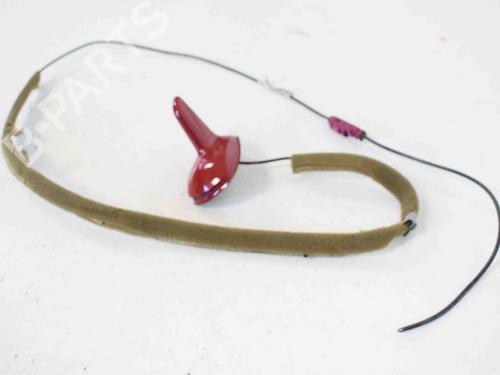 Używane Antena / Podstawa MERCEDES-BENZ E-CLASS Coupe (C207) E 350 CDI (207.323) (265 hp) 8868740