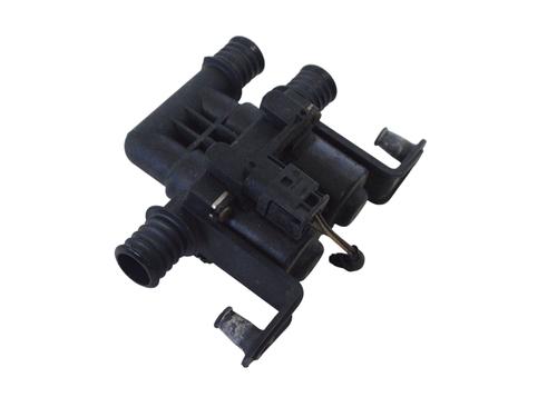 Auxiliary water pump BMW 6 Convertible (E64) 635 d | BP14810420M111 