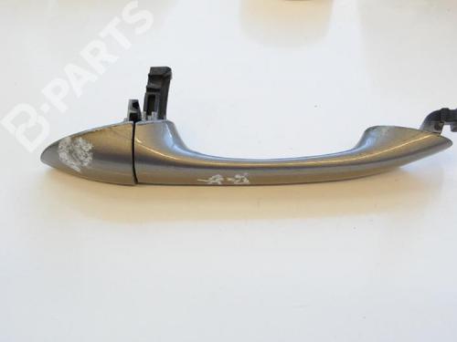 Venstre foran utvendig håndtak MERCEDES-BENZ A-CLASS (W169) A 170 (169.032, 169.332) (116 hp) 7494720