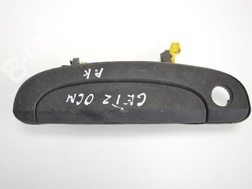 Used Front left exterior door handle HYUNDAI GETZ (TB) 1.1 (63 hp) 7493567