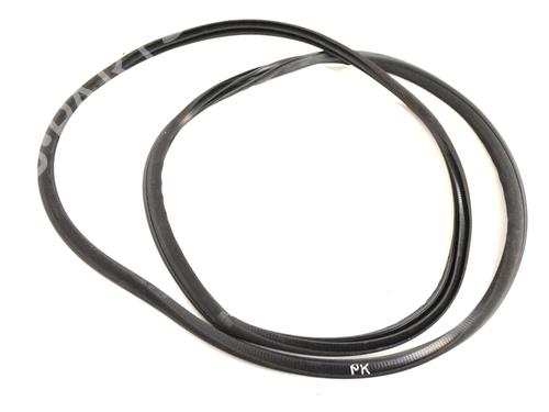 Used Rubber door seal INFINITI M (Y51) 30d (238 hp) 28045999