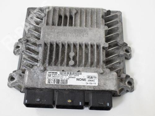 Used Engine control unit (ECU) VOLVO S40 II (544) 2.0 D (136 hp) 7754341