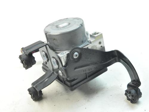 Used ABS pump BMW 2 Coupe (F22, F87) M 235 i (326 hp) 7746492