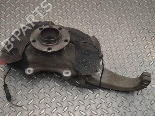 Used Left front steering knuckle BMW 6 Coupe (F13) 640 d (313 hp) 15482718