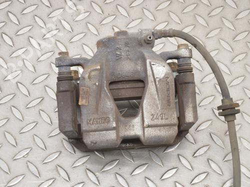 Venstre bremsekaliber foran FIAT 500X (334_) 1.3 (334.AXR11) (150 hp) 27824810