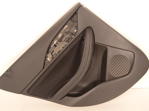 Venstre bakpanel INFINITI Q30 1.5 D (109 hp) 10708130