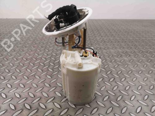 Used Fuel pump AUDI A5 Convertible (8F7) 3.0 TDI quattro (240 hp) 19078929