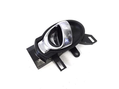 Used Interior door handle Interior door handle NISSAN JUKE (F15) 1.5 dCi (110 hp) 10534192 10534192