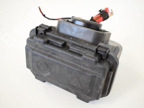 Used Fuse box BMW 3 Touring (F31) 320 i (184 hp) 7490558