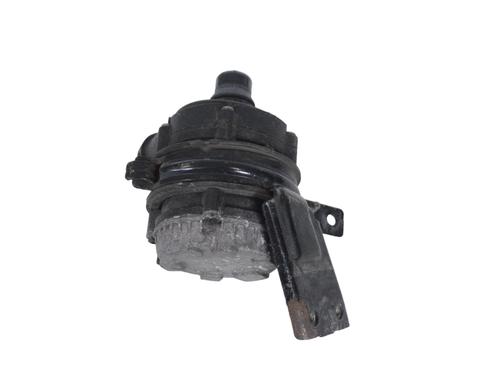 Used Auxiliary water pump BMW i8 (I12) hybrid (362 hp) 14916916