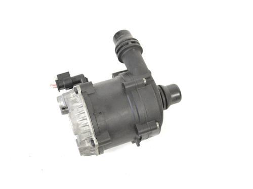 Used Auxiliary water pump BMW 8 Coupe (G15, F92) M 850 i xDrive (530 hp) 14782964