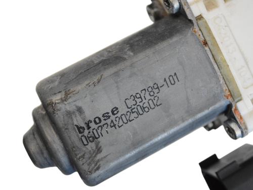 Right front window motor LAND ROVER RANGE ROVER VELAR (L560) 2.0 D180 TD4 4x4 | BP13934637E20 