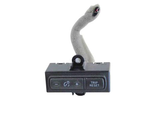 Used Switch INFINITI Q50 50 D (170 hp) 17081034