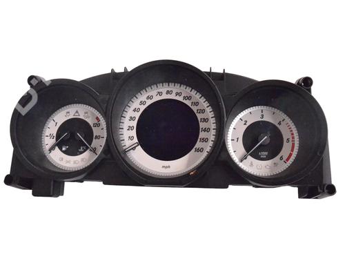 Used Instrument cluster MERCEDES-BENZ CLS (C218) CLS 220 BlueTEC / d (218.301) (177 hp) 11815288