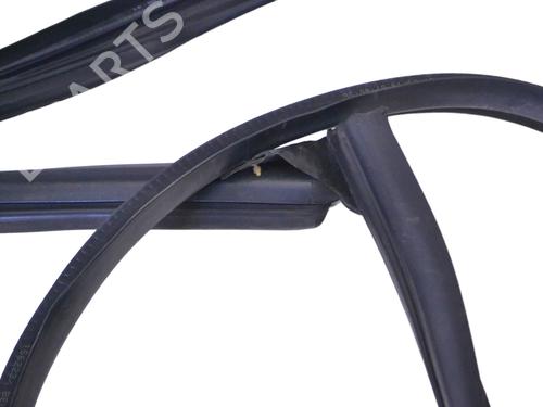 Rubber door seal TESLA MODEL 3 (5YJ3) EV AWD | BP27822949C142 