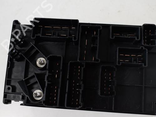 Fuse box SUBARU LEGACY IV (BL) 2.0 D AWD (BLD) | BP19943661E1 