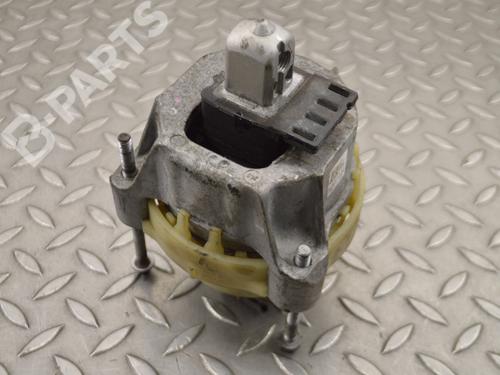 Used Engine mount Engine mount BMW 5 (G30, F90) 525 d (211 hp) 10062042 10062042