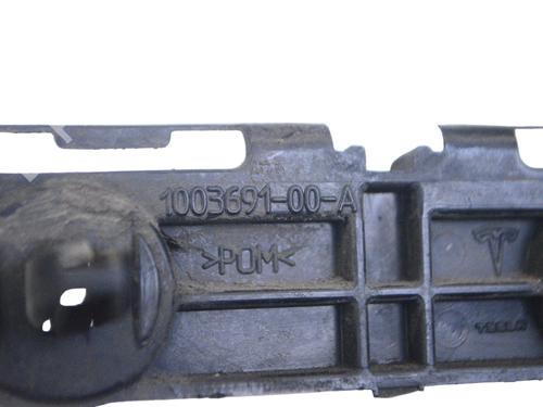 Rear bumper bracket TESLA MODEL S (5YJS) 85 | BP17866146C159 