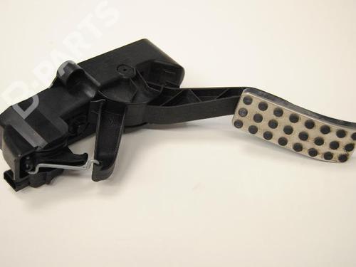 Used Pedal Pedal MERCEDES-BENZ B-CLASS Sports Tourer (W245) B 160 (245.231) (95 hp) 7493613 7493613