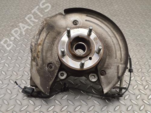 Used Left rear steering knuckle JAGUAR XF II (X260) 2.0 D (180 hp) 14793624