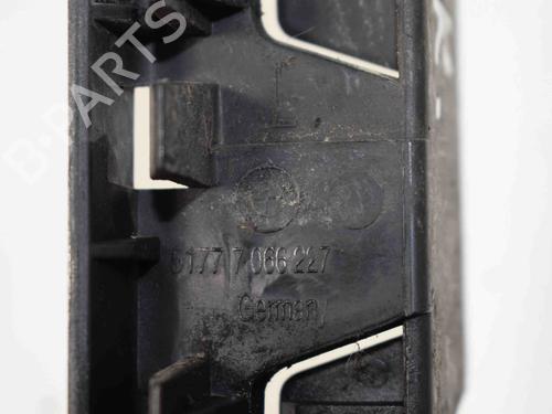 Front bumper bracket BMW 5 (E60) 530 d | BP14815848C158 
