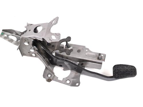 Bremsepedal FORD FIESTA VI (CB1, CCN) 1.0 EcoBoost (100 hp) 8073450