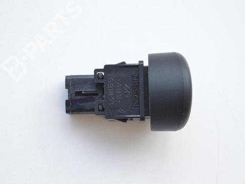 Switch NISSAN JUKE (F15) 1.2 DIG-T | BP8828868I30 