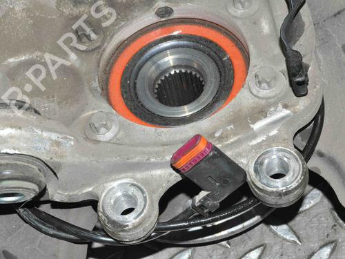 Right rear steering knuckle MERCEDES-BENZ SLC (R172) 250 d (172.404) | BP14772399M28