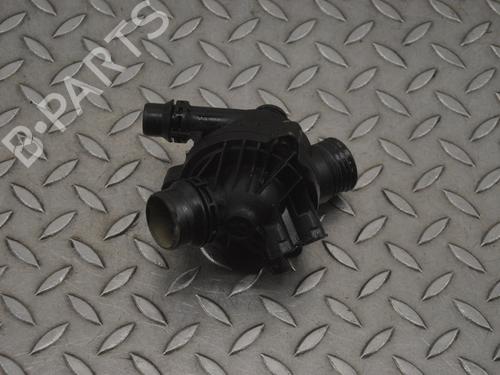 Used Thermostat housing BMW 3 Convertible (E93) 335 i (306 hp) 16145357
