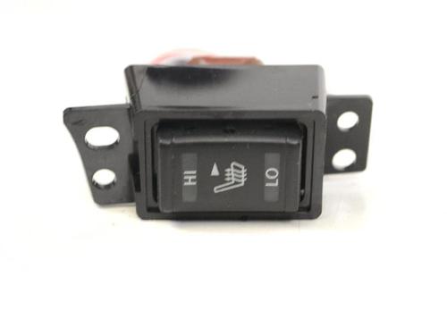 Used Switch NISSAN X-TRAIL III (T32_, T32R, T32RR) 1.6 DIG-T (T32) (163 hp) 7746652