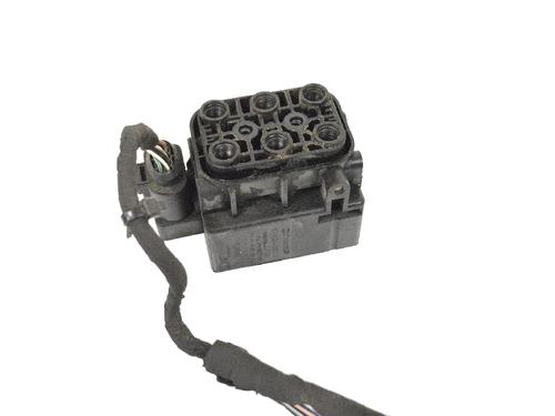 Used Control unit Control unit TESLA MODEL S (5YJS) 85D AWD (421 hp) 8861294 8861294