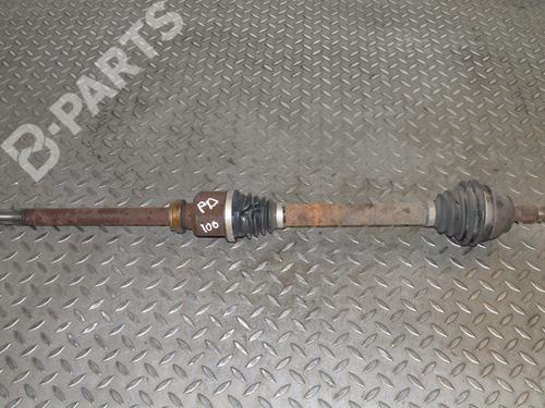 Used Right front driveshaft PEUGEOT 3008 I MPV (0U_) 1.6 HDi (114 hp) 8866662