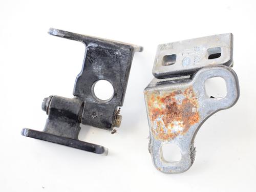Hinge/Door check strap LAND ROVER RANGE ROVER III (L322) 3.6 D 4x4 | BP14768787C146 