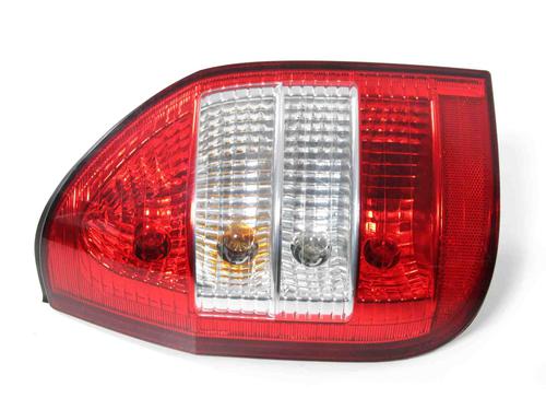 Used Right taillight OPEL ZAFIRA A MPV (T98) 2.0 DTI 16V (F75) (101 hp) 7754430