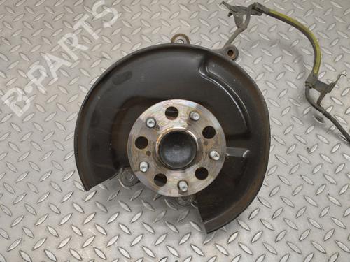 Used Right rear steering knuckle TOYOTA C-HR (_X1_) 1.8 Hybrid (ZYX10_, ZYX11_) (98 hp) 14801259