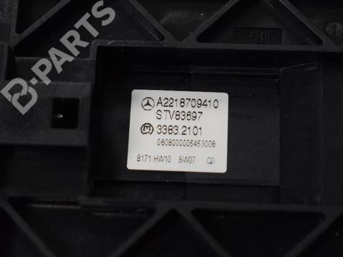 Right rear window switch MERCEDES-BENZ S-CLASS (W221, V221) S 63 AMG (221.077, 221.177) | BP7481959I28 