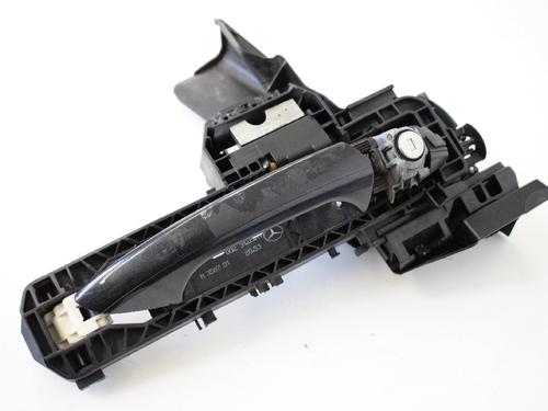 Used Front right exterior door handle MERCEDES-BENZ C-CLASS (W204) C 220 CDI (204.002) (170 hp) 7483989