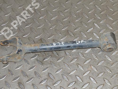 Venstre bagtil bærearm MAZDA 3 Saloon (BM_, BN_) 2.2 D (150 hp) 8147311