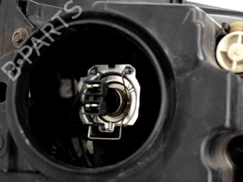 Left headlight LAND ROVER DISCOVERY IV (L319) 3.0 SDV6 4x4 | BP29485578C28 