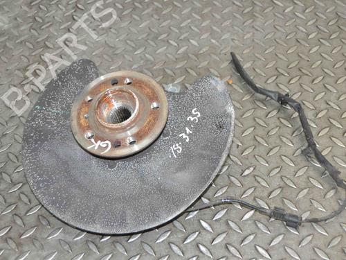 Used Left rear steering knuckle MERCEDES-BENZ GLE (W166) 250 d 4-matic (166.004) (204 hp) 14770603