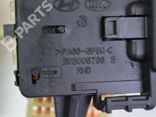 Steering column stalk HYUNDAI SANTA FÉ II (CM) 2.2 CRDi 4x4 | BP7751629I23