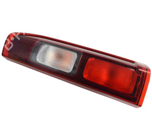 Used Right taillight RENAULT TRAFIC III Bus (JG_) 2.0 dCi 120 (JGMN) (120 hp) 27825866