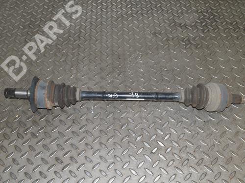 Used Left rear driveshaft BMW 3 Touring (F31) 320 d (190 hp) 8627454
